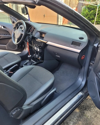 Opel Astra cena 16000 przebieg: 133000, rok produkcji 2007 z Skwierzyna małe 106